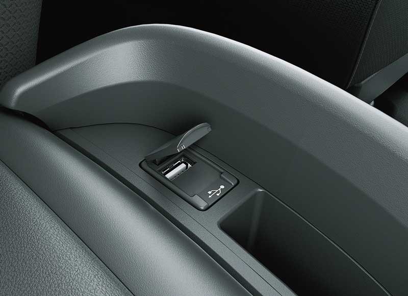 Toyota Innova Crysta toyota innova crysta