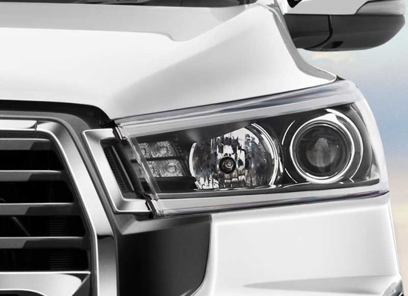 Toyota Innova Crysta toyota innova crysta