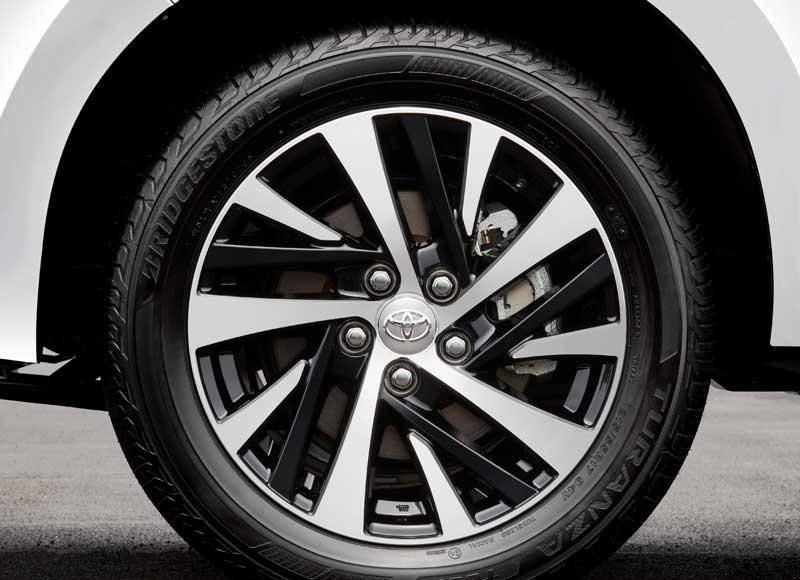 Toyota Innova Crysta toyota innova crysta